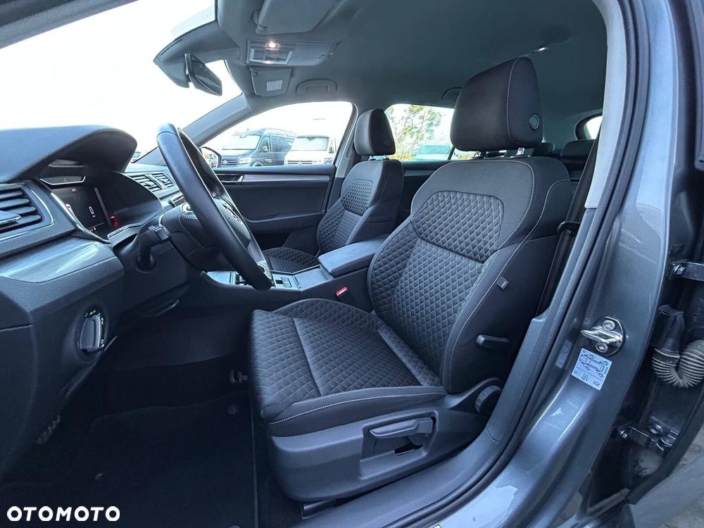 Skoda Superb 1.5 TSI Ambition DSG - 8