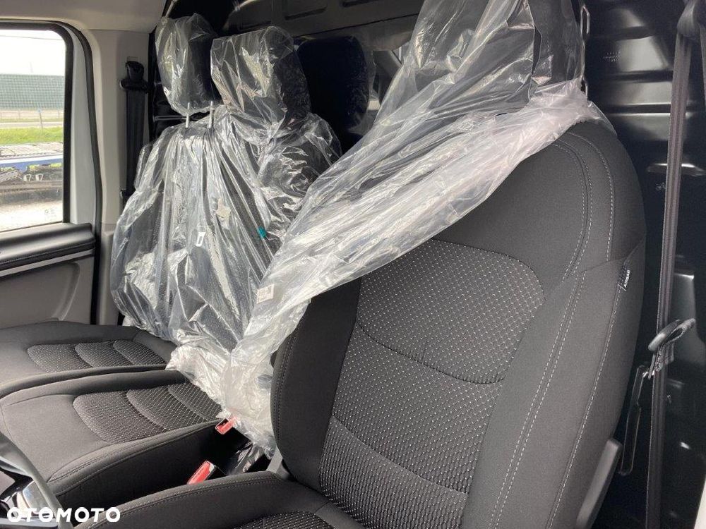 Maxus Deliver 7 - 11