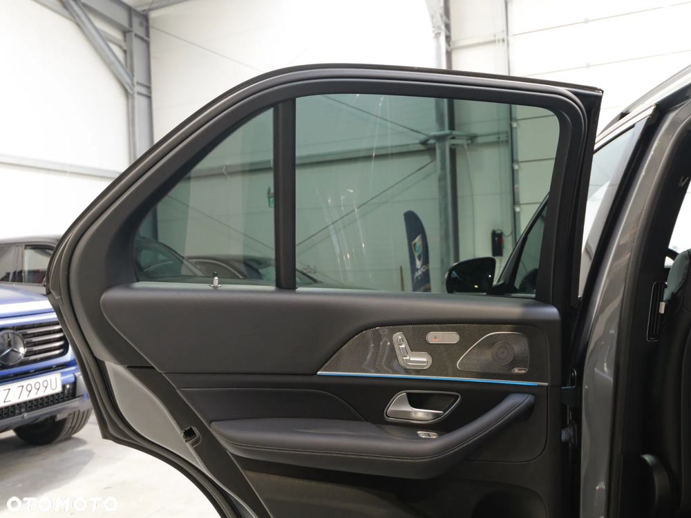 Mercedes-Benz GLE 300 d 4-Matic Premium - 36
