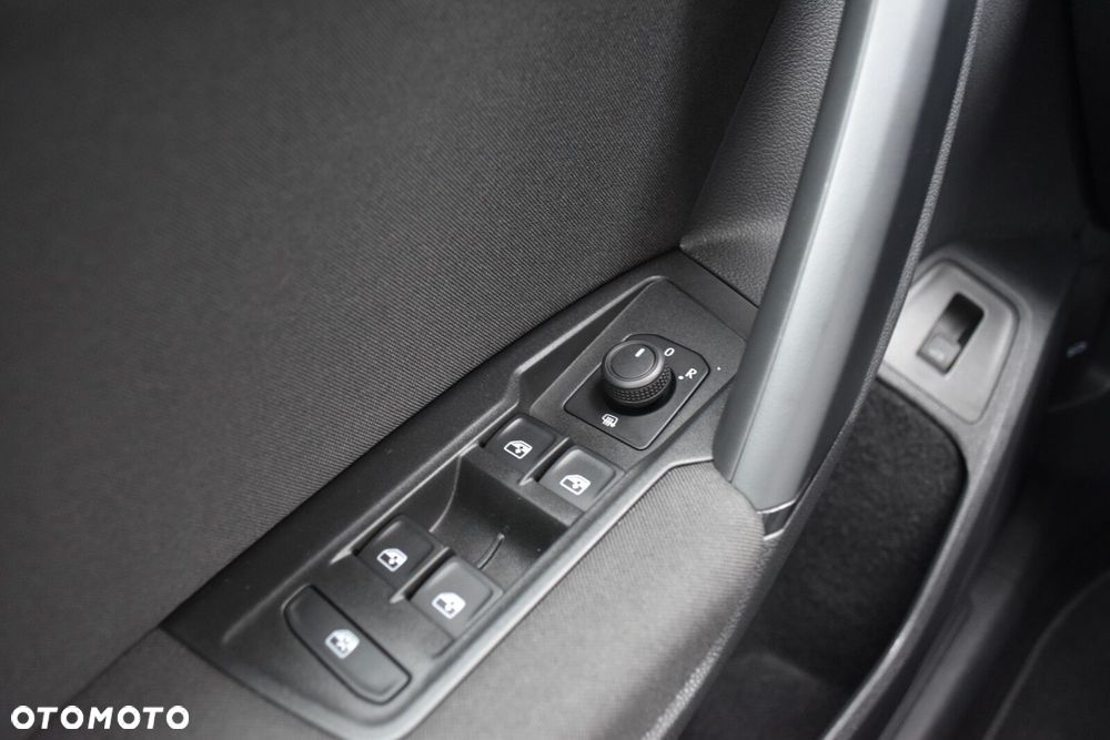 Volkswagen Tiguan 1.5 eTSI Life DSG - 24
