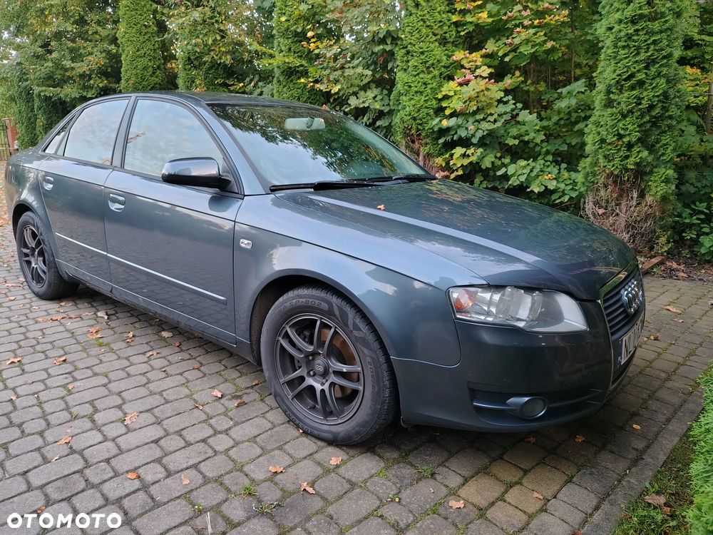Audi A4 Limousine - 19