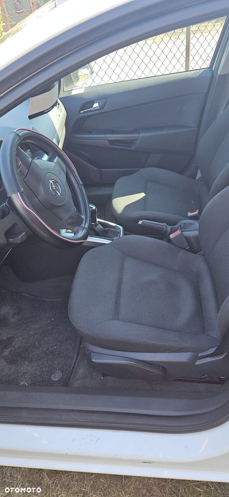 Opel Astra 1.4 - 10