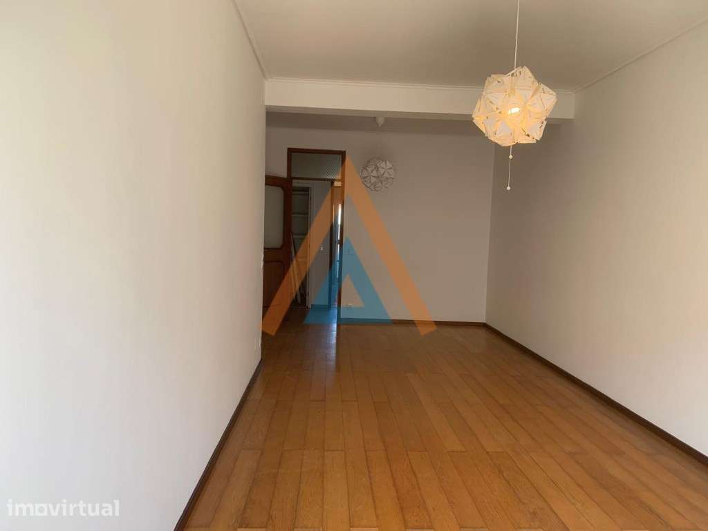 Fantástico Apartamento T4 a Passos da Praia - Rua 39, Espinho - Grande imagem: 4/40