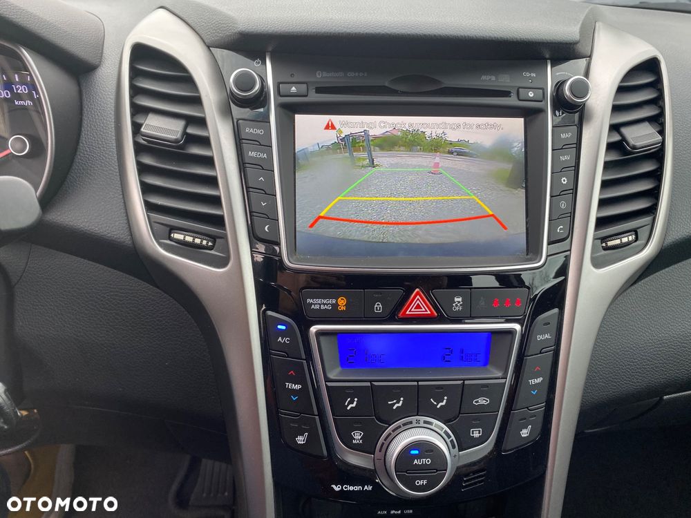 Hyundai i30 1.4 Premium - 34