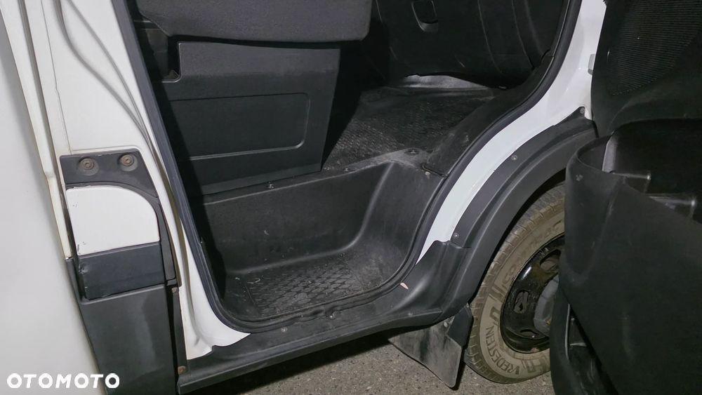 Iveco Daily 35C15 - 15