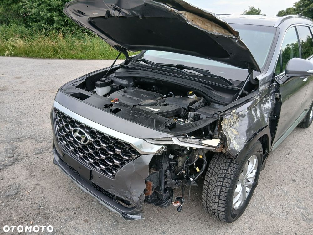 Hyundai Santa Fe - 5