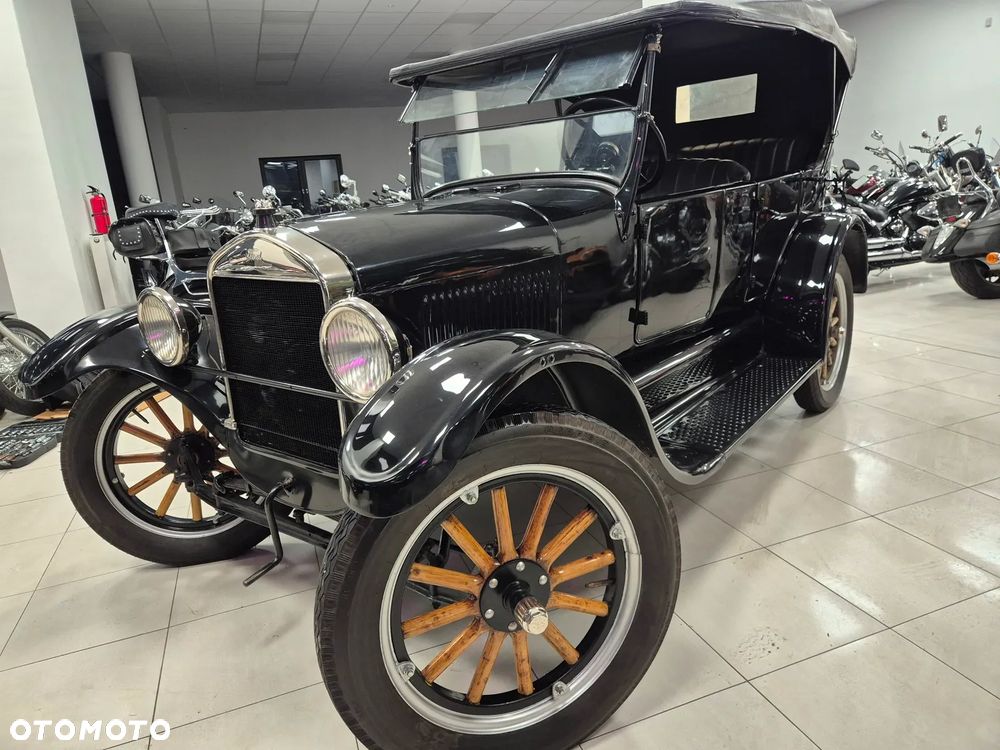Ford Inny - 2