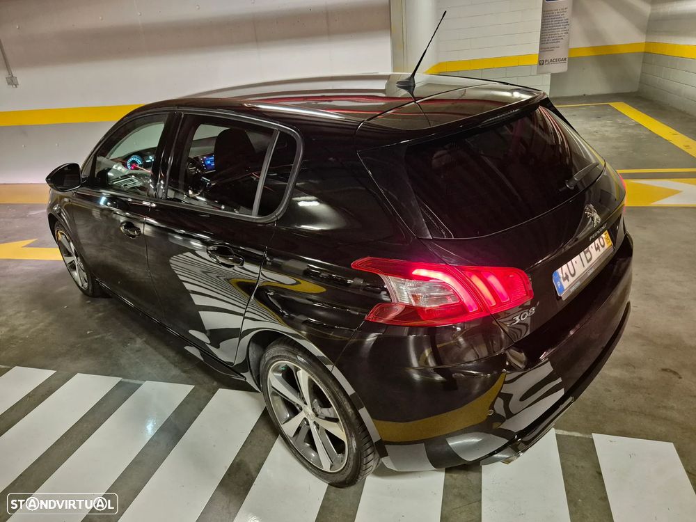 Peugeot 308 1.6 BlueHDi Style J17 - 19