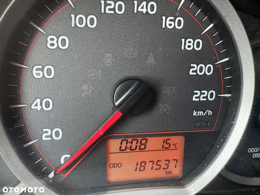 Toyota Yaris 1.4 D-4D Comfort - 10