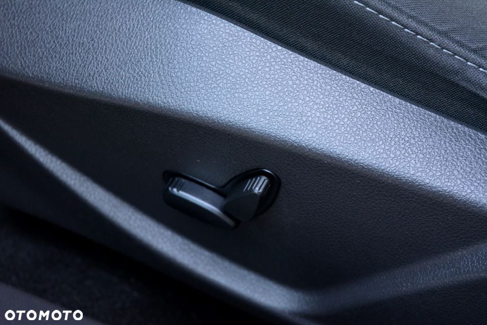 Ford Focus 1.0 EcoBoost Titanium - 21