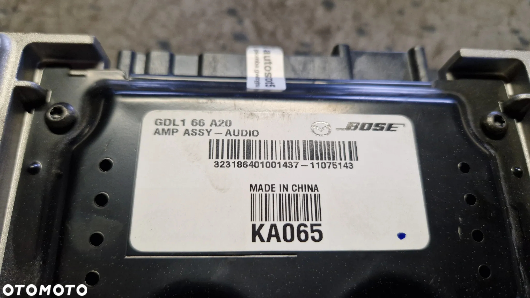 MAZDA 6 GH WZMACNIACZ AUDIO BOSE GDL166A20 - 3