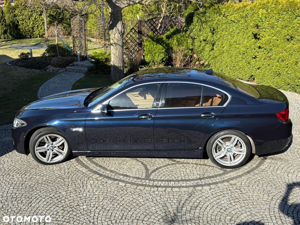 BMW Seria 5 535i xDrive Sport-Aut Luxury Line - 27