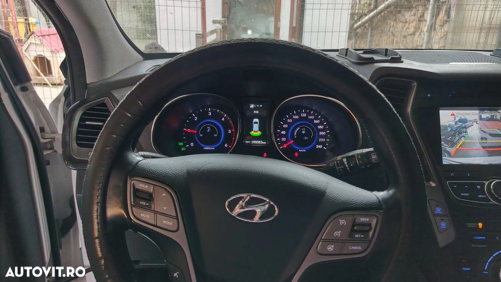 Hyundai Santa Fe blue 2.0 CRDI 2WD Family+ - 25