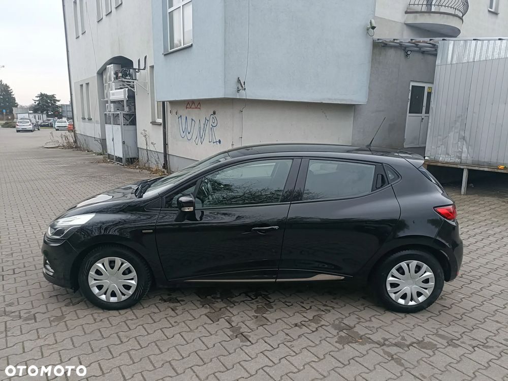 Renault Clio 1.2 16V Limited EU6 - 3