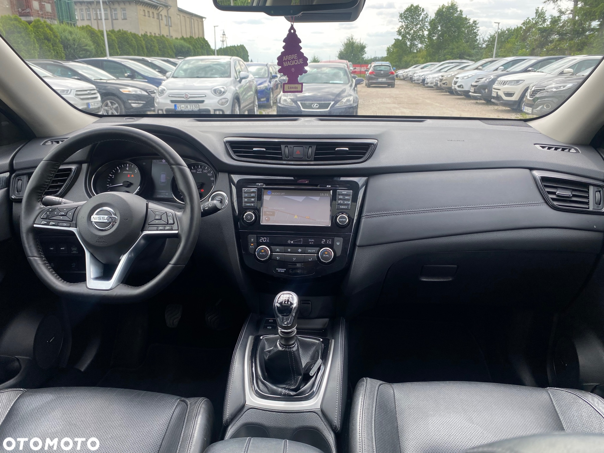 Nissan X-Trail 1.6 DIG-T Tekna 2WD - 31