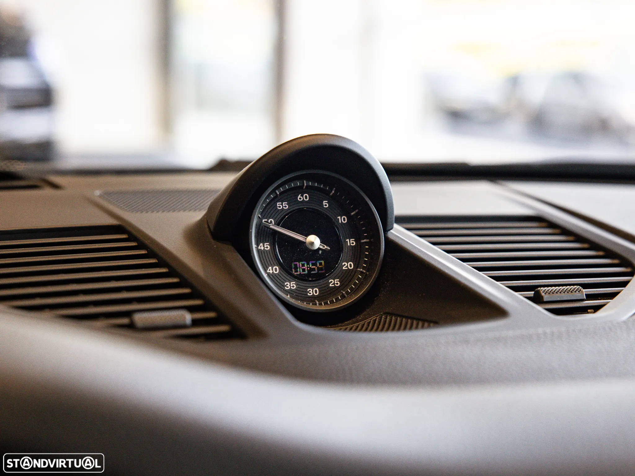 Porsche 911 (992) Carrera PDK - 31