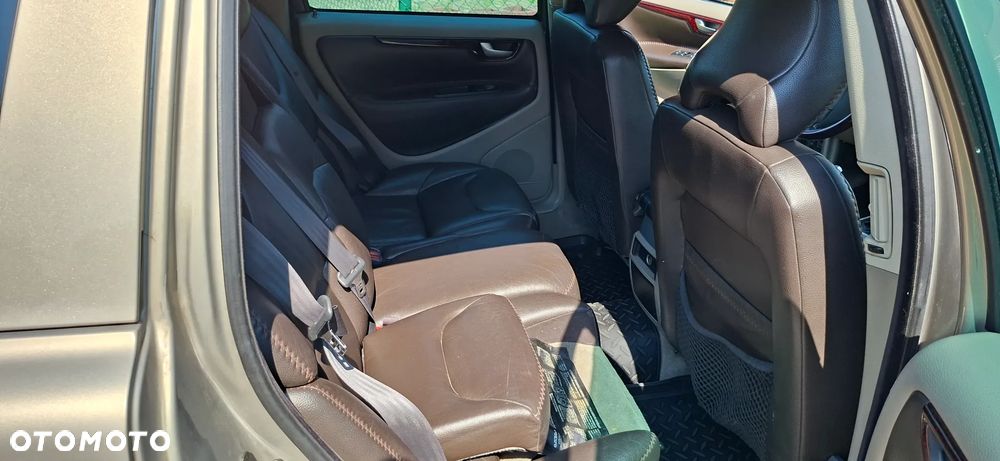 Volvo XC 70 - 10