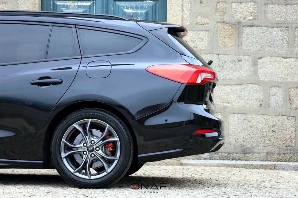 Ford Focus 1.5 EcoBoost S&S ST-LINE - 7