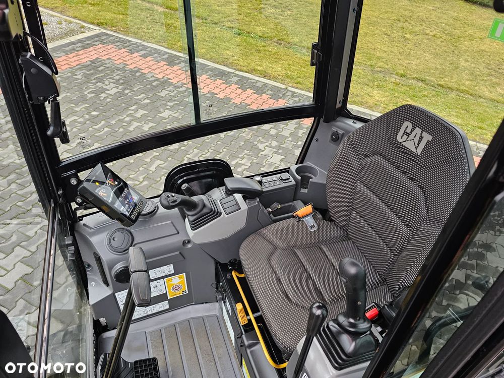 Caterpillar 301.8 05A - 23