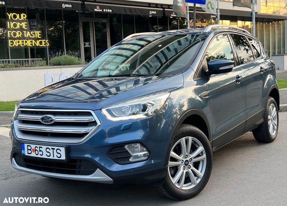 Ford Kuga 1.5 EcoBoost 4WD Aut. Trend - 1