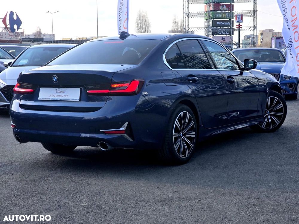 BMW Seria 3 320d xDrive Aut. Luxury Line - 7