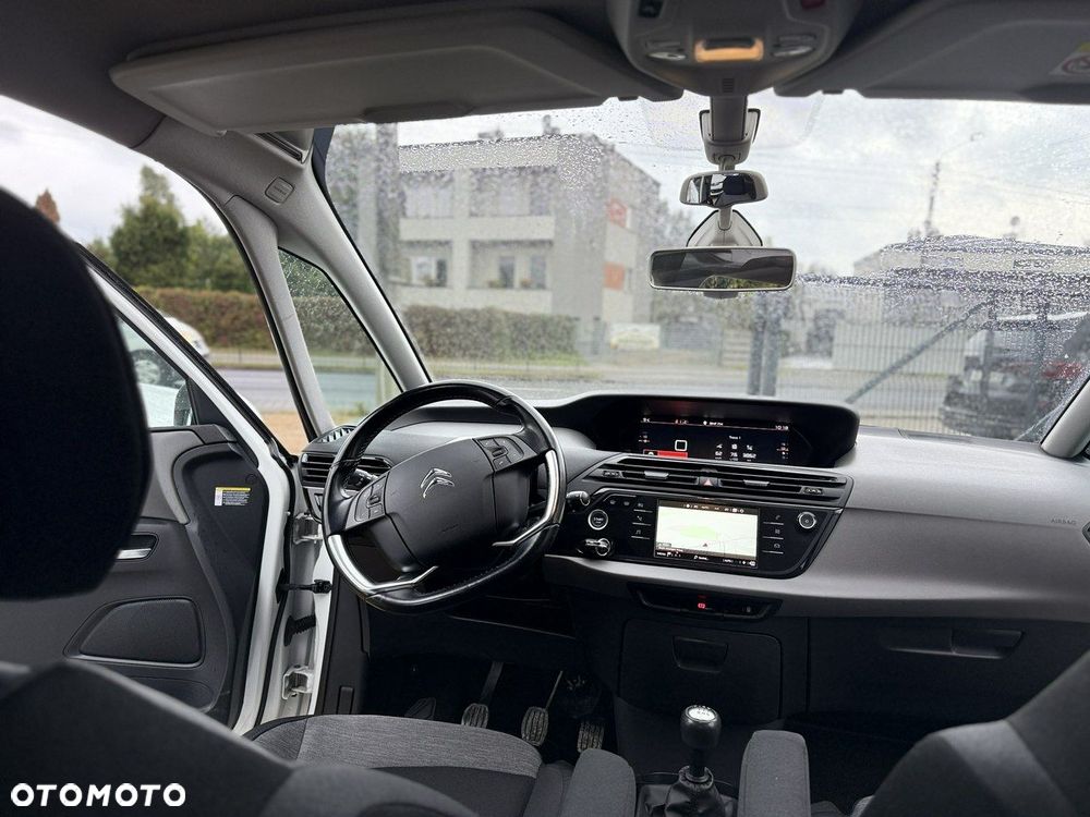 Citroën C4 Grand Picasso - 25