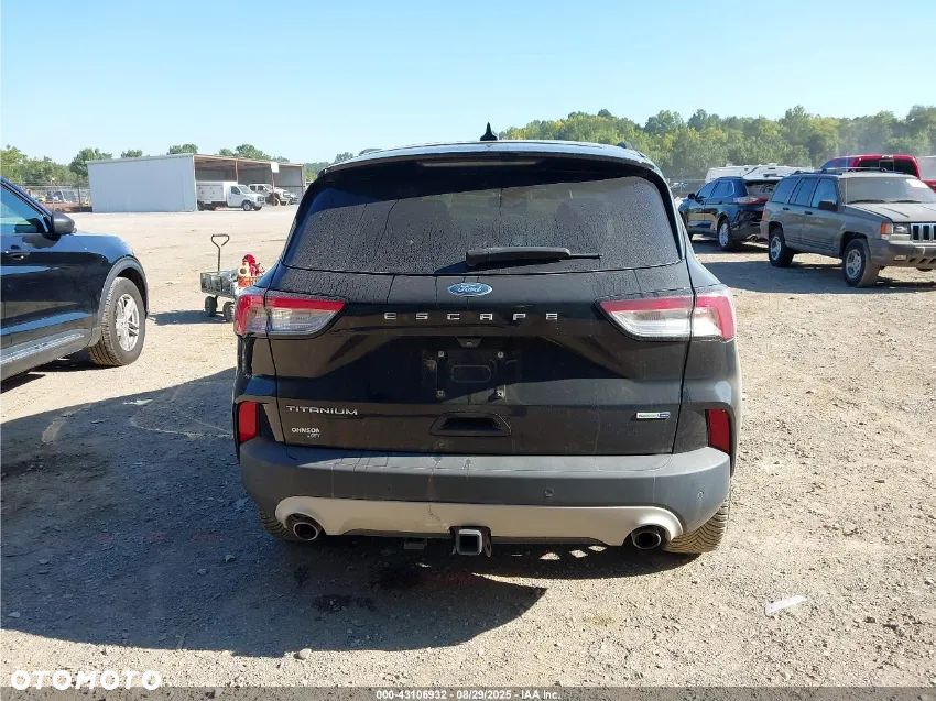 Ford Kuga 2.0 EcoBoost AWD Titanium ASS - 13