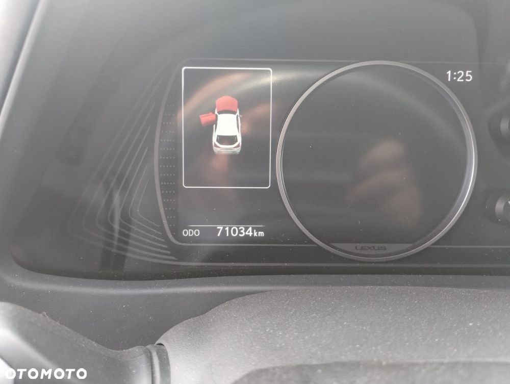 Lexus UX 250h Luxury Line - 15
