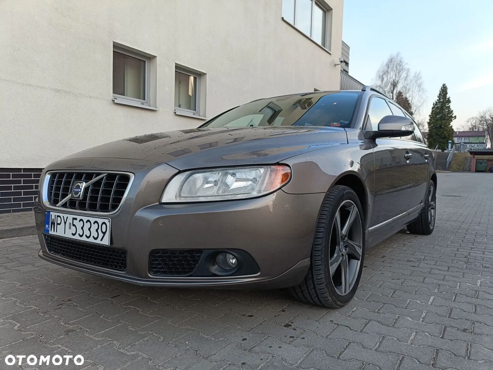 Volvo V70 2.0D Momentum - 13