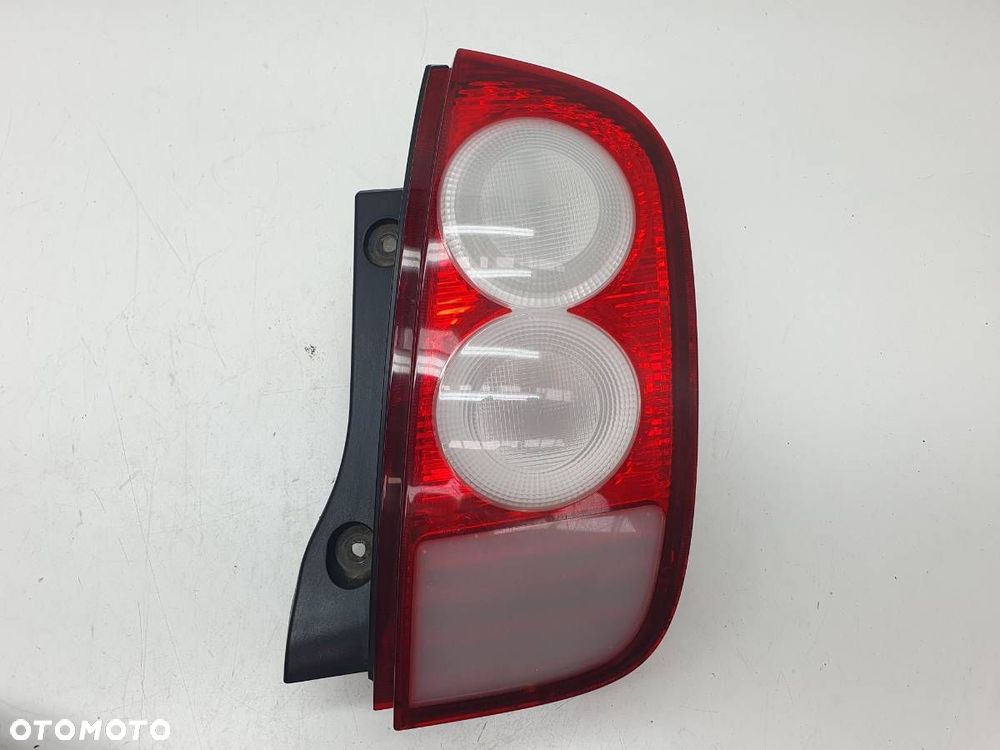 LAMPA TYŁ PRAWA NISSAN MICRA K12 2004 EUROPA - 1