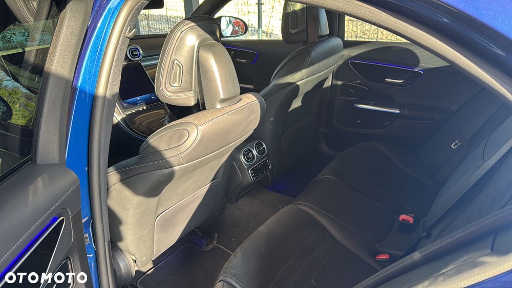 Mercedes-Benz Klasa C 300 d mHEV 4-Matic AMG - 21