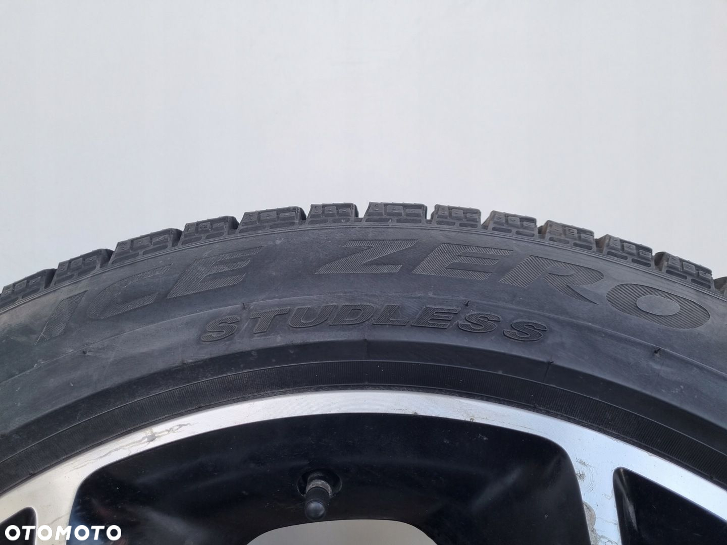 Ford Explorer VI KOŁO FELGA ALUMINIOWA AluFelga opona 255/50 R20 5x114.3 - 8