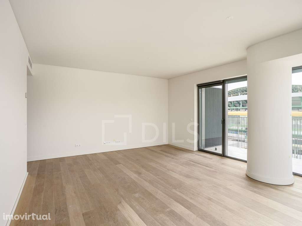 Apartamento T3 com varanda e estacionamento no Campo Grande - Grande imagem: 3/70