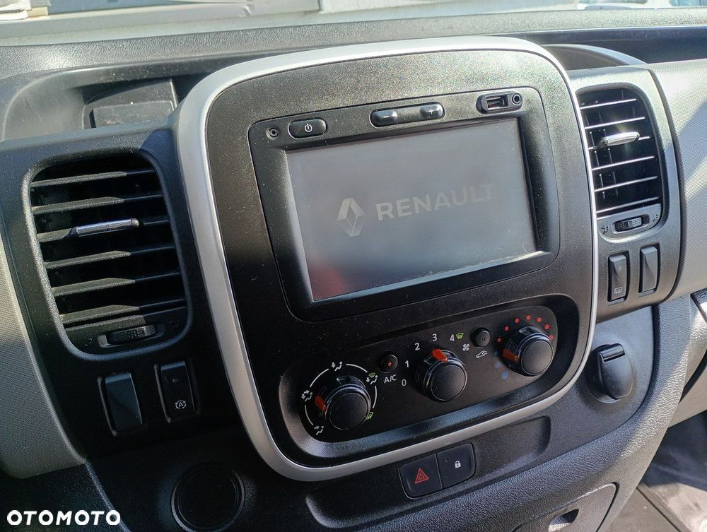 Renault Trafic - 17