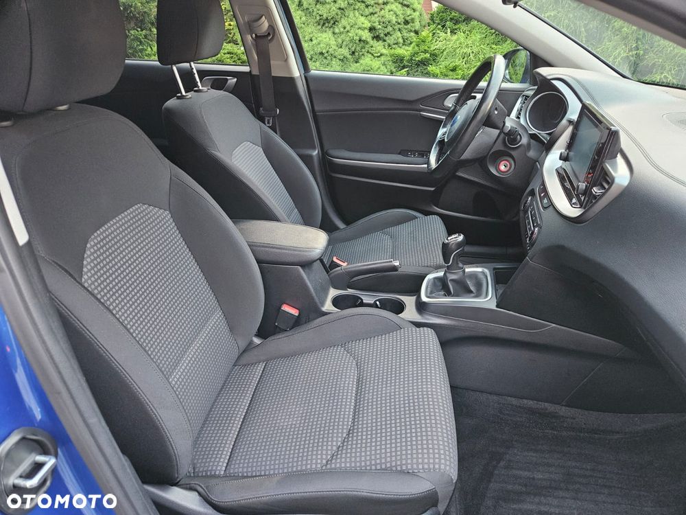 Kia Ceed 1.5 T-GDI OPF JBL Sound Edition - 13