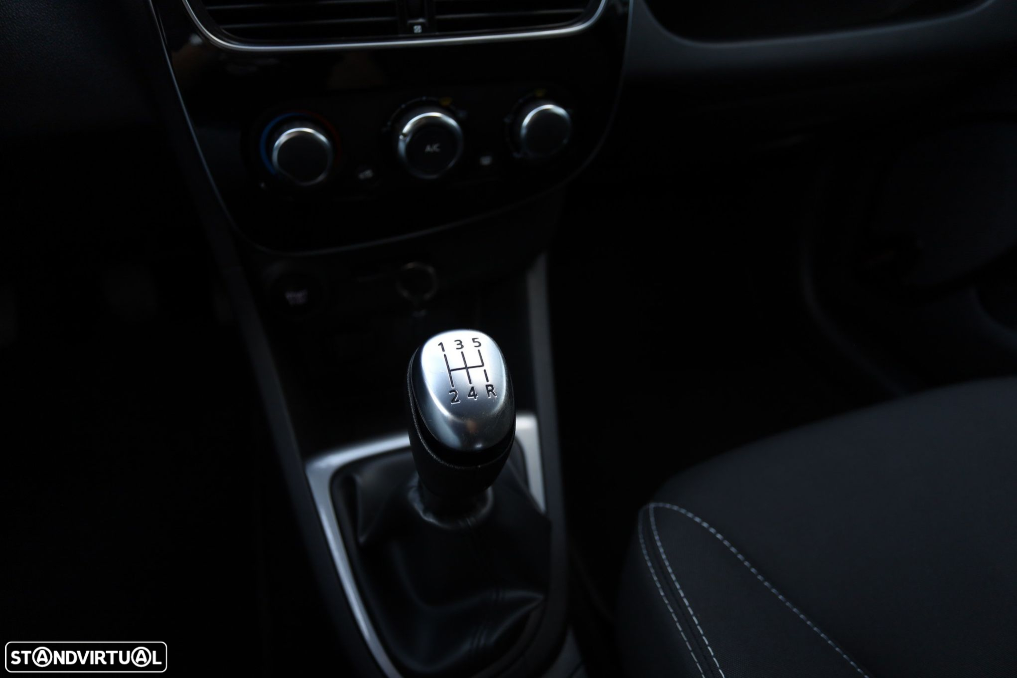 Renault Clio Sport Tourer 1.5 dCi Limited EDition - 9