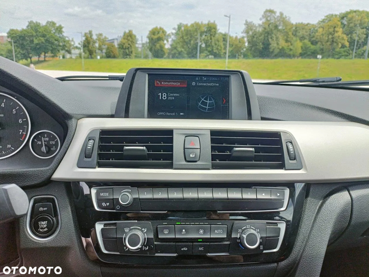 BMW Seria 3 318i - 21