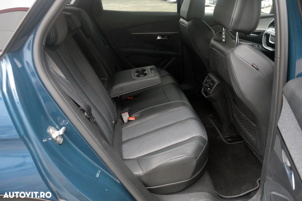 Peugeot 3008 225 e-EAT8 Allure - 6