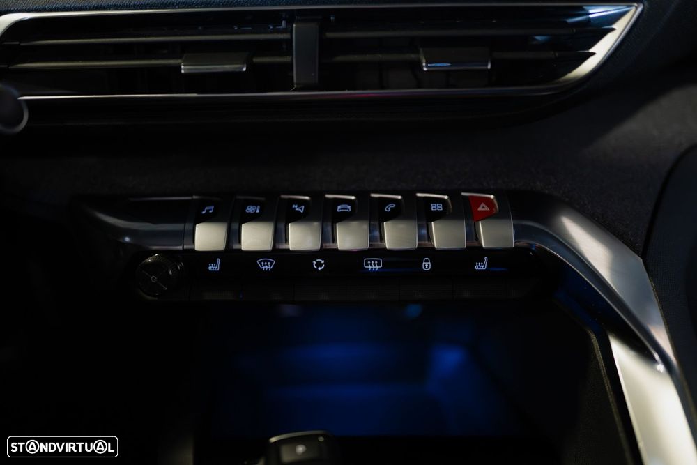 Peugeot 3008 1.5 BlueHDi GT Line EAT8 - 29