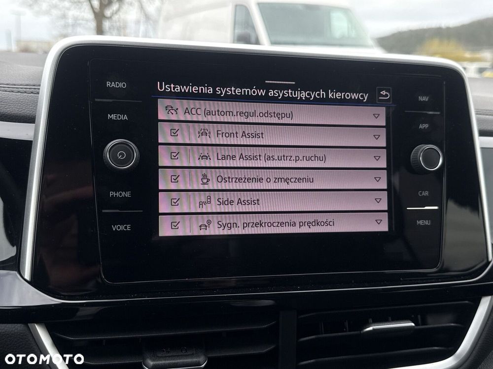 Volkswagen T-Roc 1.5 TSI R-Line DSG - 21