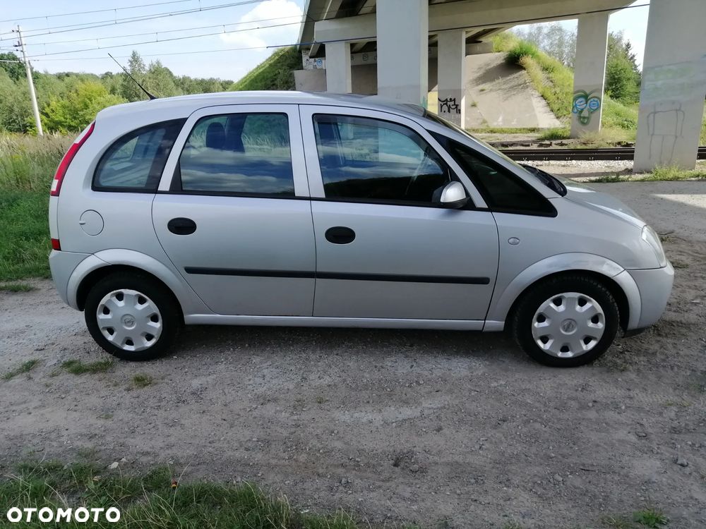 Opel Meriva 1.6 16V Cosmo - 5