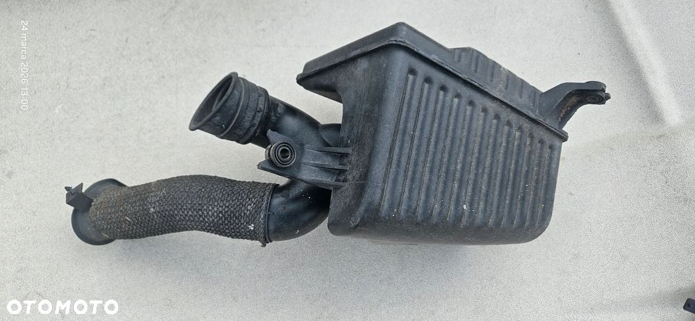 Rezonator rura powietrza Daewoo Kalos Chevrolet Aveo T200 1,4 b 96536720 - 1