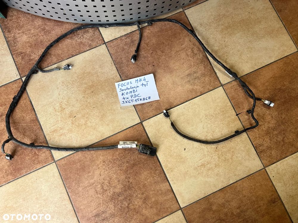 INSTALACJA ZDERZAKA TYLNEGO TYŁ 4 x PDC FORD FOCUS MK4 KOMBI JX6T-15K868 - 1