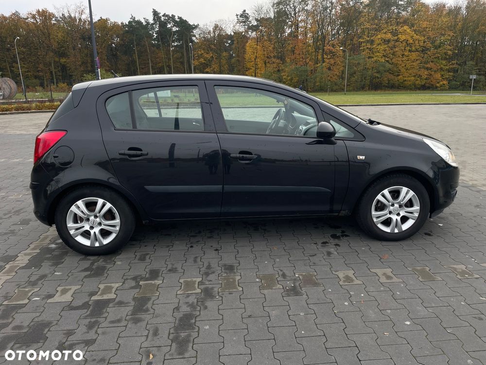 Opel Corsa - 2