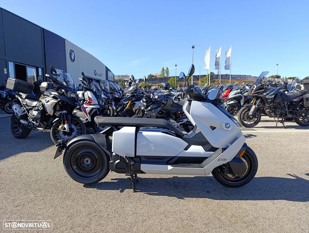 BMW CE 04 - 2