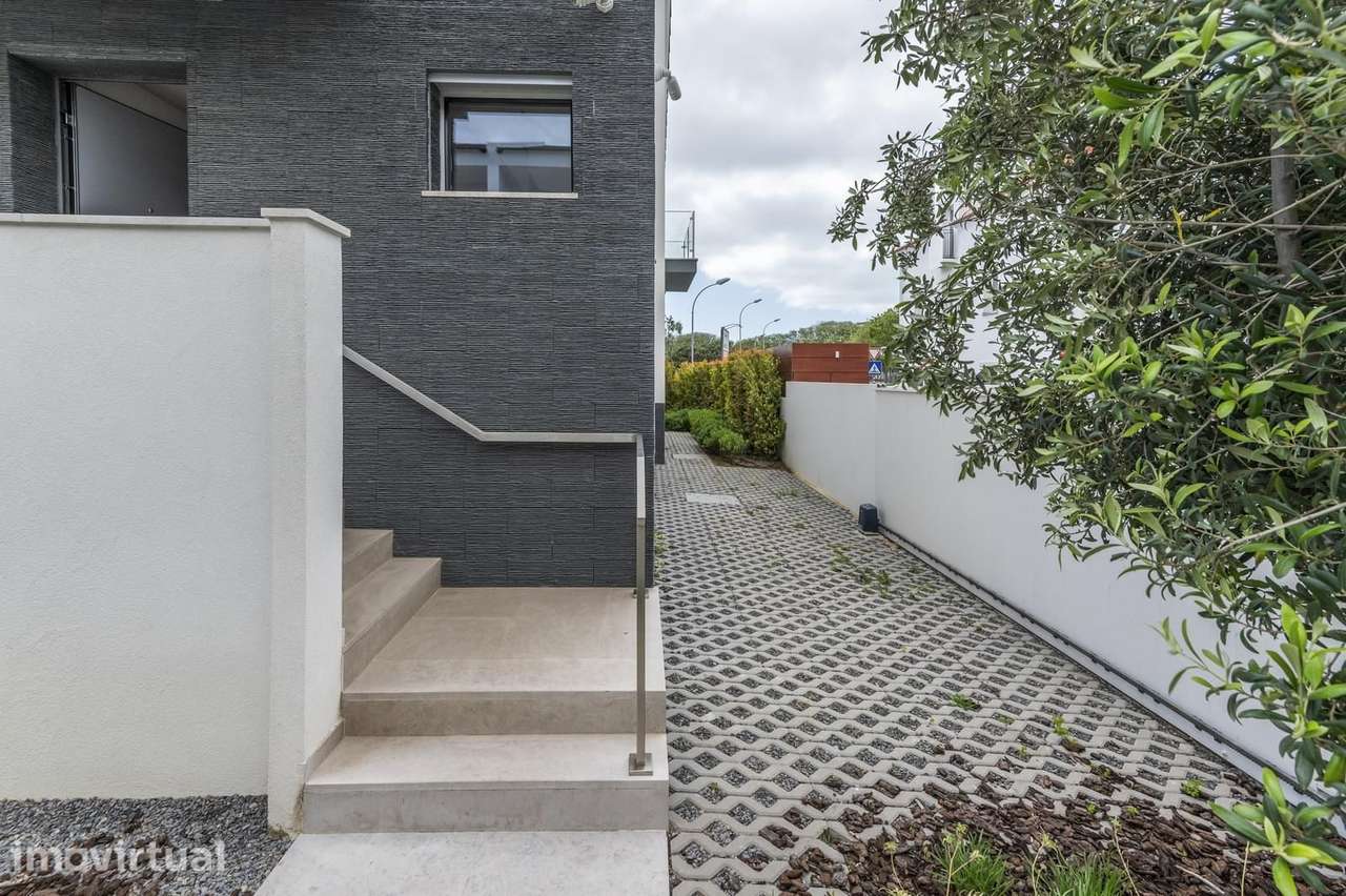 Moradia T4 com jardim, Centro Histórico de Oeiras, Oeiras - Grande imagem: 2/50