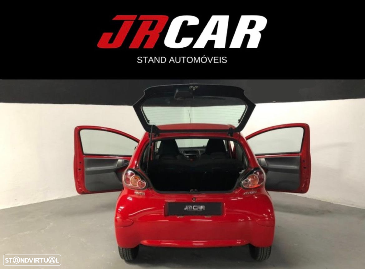 Toyota Aygo 1.0 + AC - 8