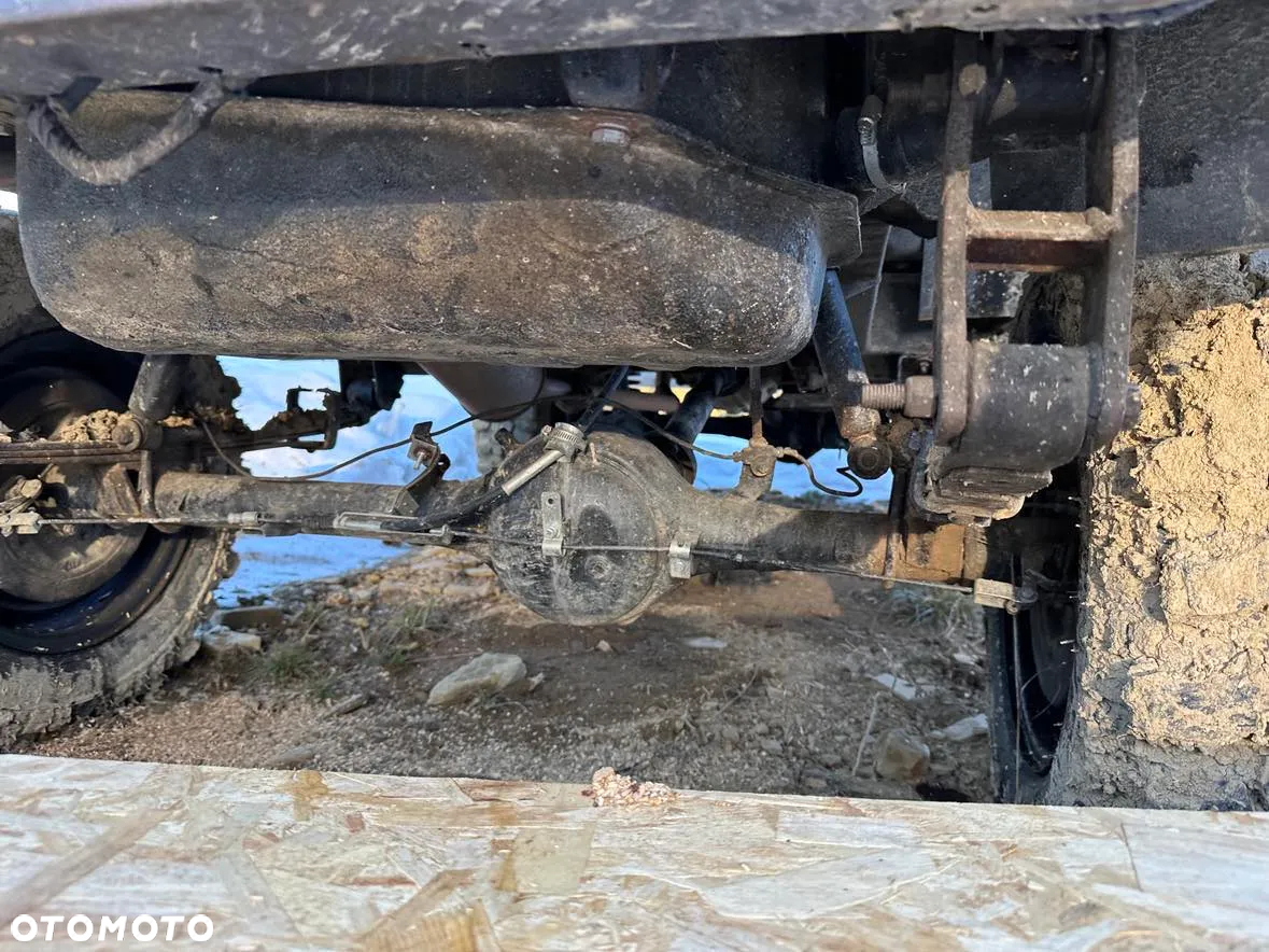 Suzuki Samurai