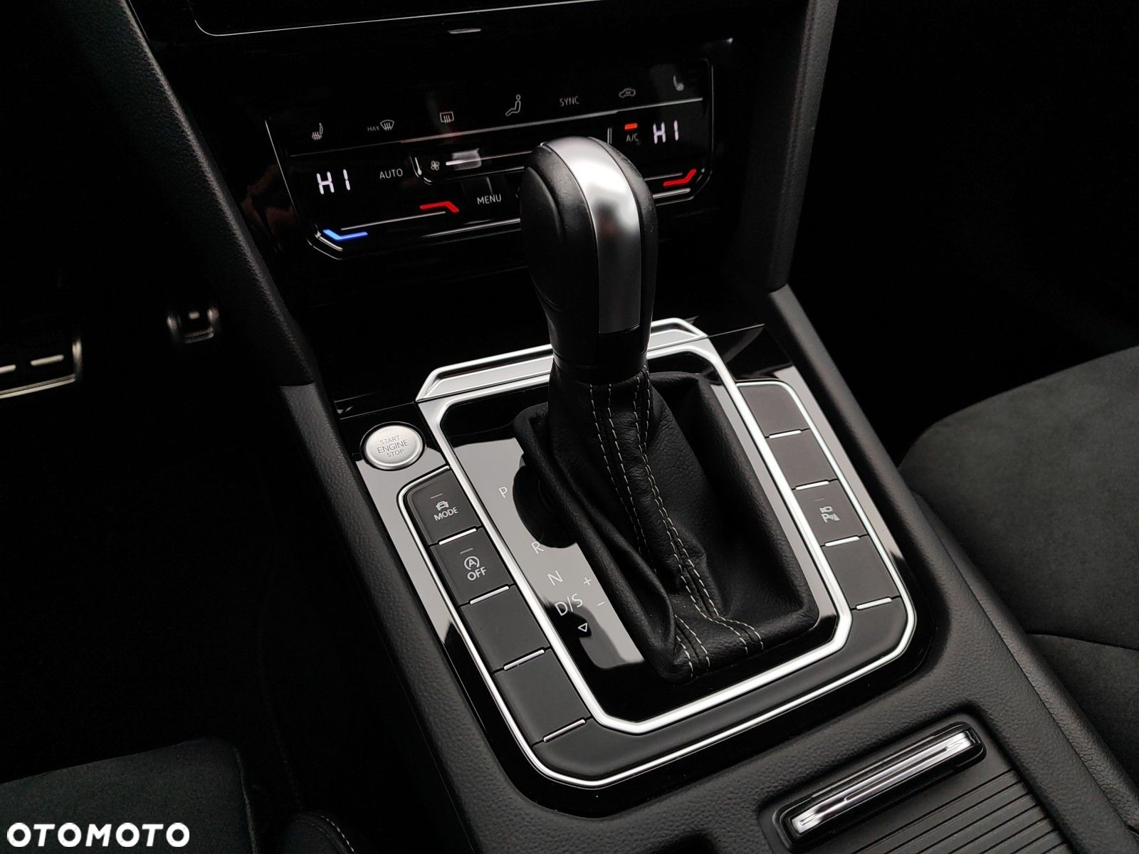Volkswagen Arteon 2.0 TDI R-Line DSG - 23