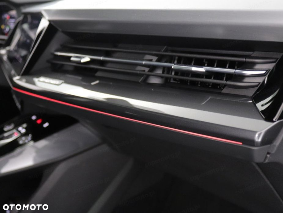 Audi e-tron - 7